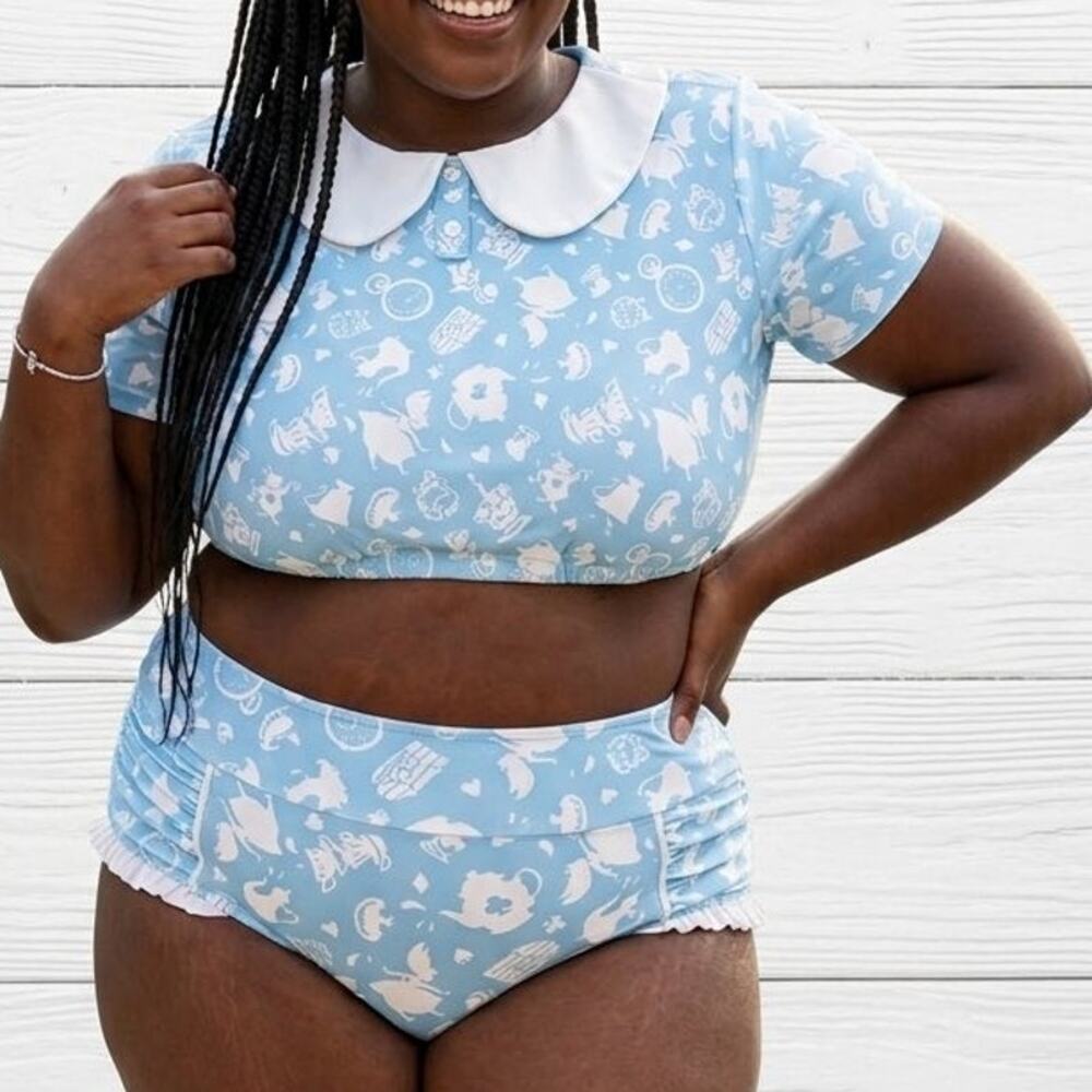 Hot Topic Disney Alice in Wonderland Two‎ Piece Bikini Set Plus Size 5 (5X 28)